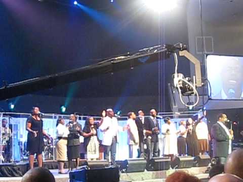 Hezekiah Walker & LFC - Grateful (Live)