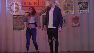 Gimme A Buss: Vanessa Bebbington