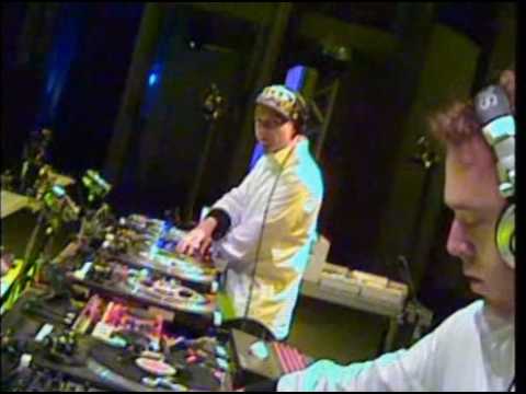 DJ Shadow & Cut Chemist - Hard Sell At The Hollywood Bowl in 2008