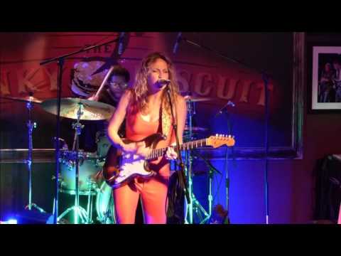 Ana Popovic - Can You Stand The Heat (Funky Biscuit 1/27/17)