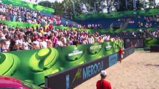 preview picture of video 'Beach Volleyball SWATCH WORLD TOUR Polish fans dance Space Dance 2'