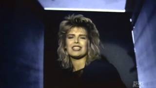 Kim Wilde - You Keep Me Hanging On (Official Music Video)