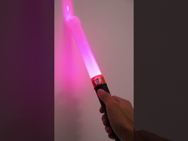 Vídeo relacionado con ZHFEIIRU 42pcs Varillas de Espuma Iluminadas, Bastones de luz LED, Barras Luminosas Fluorescentes, 3 Modos, Colorido Intermitente LED estroboscópico para conciertos, Fiestas y Eventos (42Pcs)
