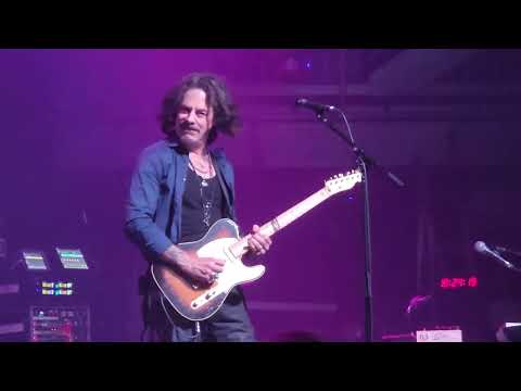 The Winery Dogs - "I'm No Angel" (2/22/23)