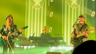 Les Claypool’s Fearless Flying Frog Brigade - Dogs (Pink Floyd) - The Fillmore Philadelphia (4K)