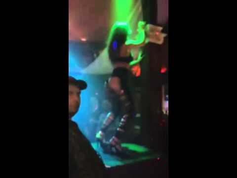 Costel pustiu live la club zaur cazasu Braila show de show