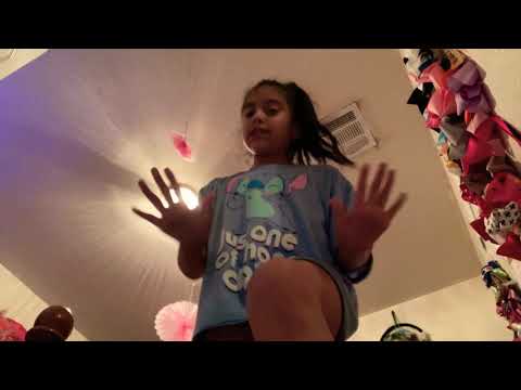 How to do your right split ▶1:29