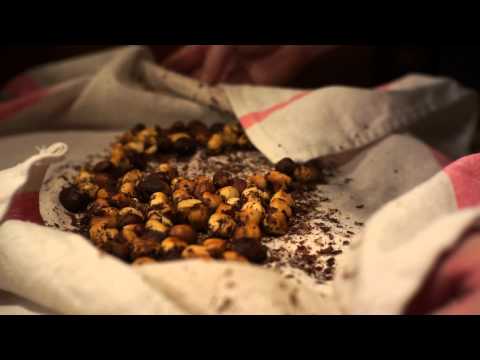 How to roast and skin hazelnuts
