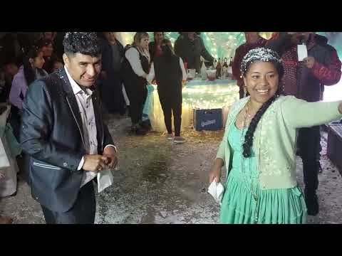 12 HOOPS IN THE STYLE OF THE COUNTS OF AMERICA ON THE THIRD DAY OF THE LUIS AND ASTERIA FESTIVAL