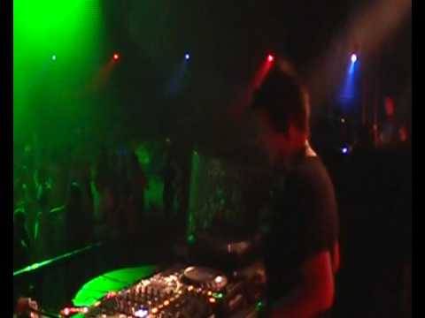 DJ Feisty opening for Carl Cox at Sydney Mardi Gras Party 2010