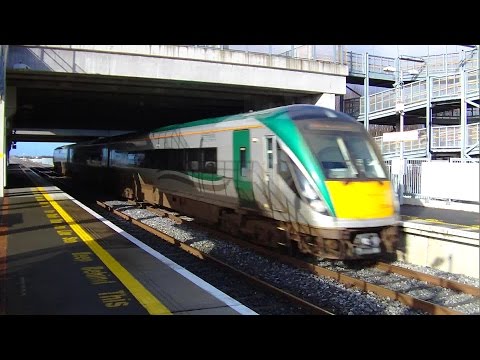 IE 22000 Class ICR Train - Clondalkin/Fonthill Station, Dublin