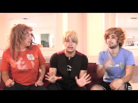 EL YUNQUE 1 - desde León ◀︎▶︎WEREVERTUMORRO◀︎▶︎