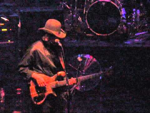 Les Claypool's Fearless Flying Frog Brigade - Vic Theatre 7 11 03