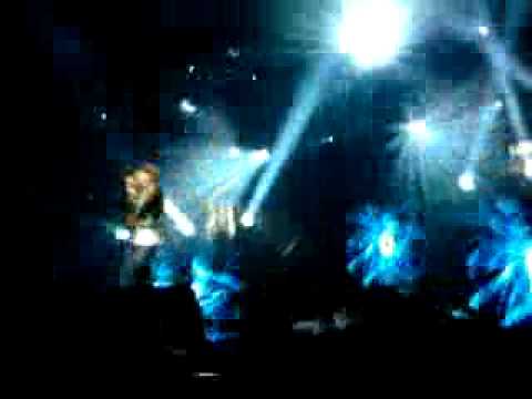 MEGAKONCERT EWA FARNA 11.3.2011 - Začátek + Kdo vív dá