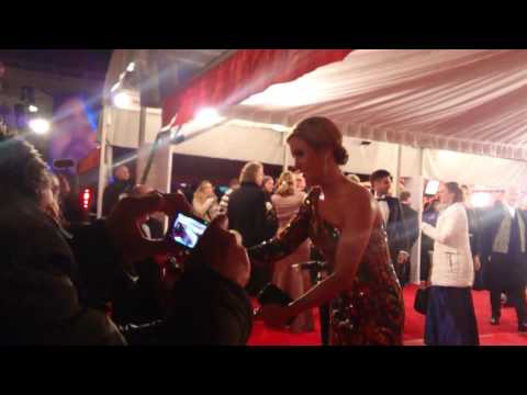 Semperopernball 2017 Wolke Hegenbarth Roter Teppich