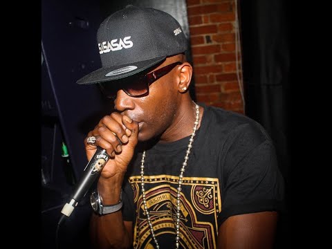 DJ Ruffstuff with MC Skibba Dreps And Funsta @ United Sounds Battle Of The Crews