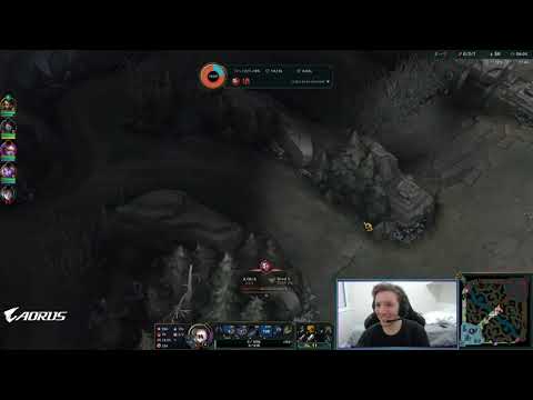 Pijas sendo solado e tiltando com FNB