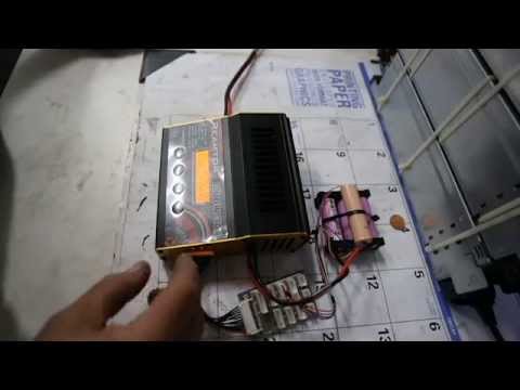 Turnigy Reaktor 30A 1000W Balance Charger