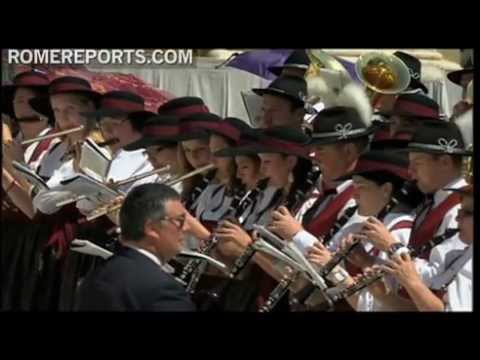 Click to Watch the Family as Domestic Church: Good Eats at the Dump video