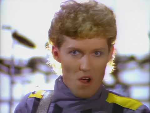 Strange Advance - She Controls Me [HD]