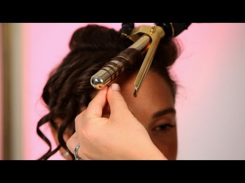 How to Do a Prom Hairstyle | Curly Hairstyles