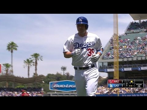 ARI@LAD: Romak puts Dodgers on board with grounder