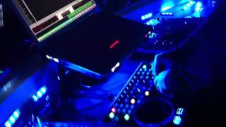 DJ Darren P @ Queens Nightclub Ennis 28th May 2011
