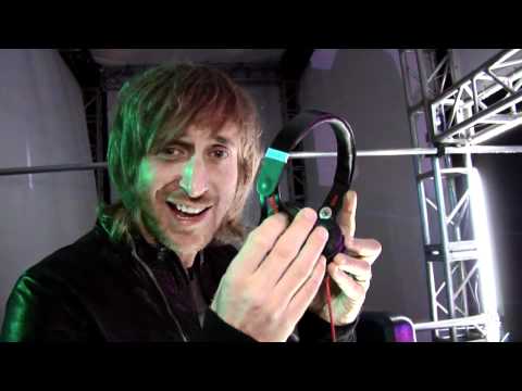 David Guetta - Little Bad Girl (Behind The Scenes) ft. Taio Cruz & Ludacris