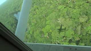 preview picture of video 'Decolagem hidro avião do Rio Alegria - Amazonas'