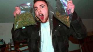 Mac Miller &amp; Beedie - The Outro