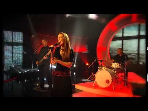 Holdviola   Elindultam szép hazámból