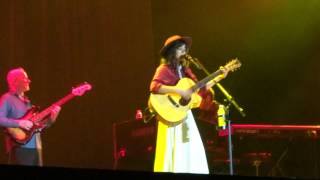 Katie Melua - &quot;Here comes the Sun&quot; (The Beatels cover), Lublin Arena, 03.09.2015, Poland