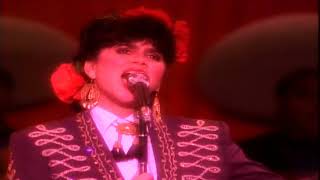 LINDA RONSTADT...Cancion Mixteca; Volver, Volver....