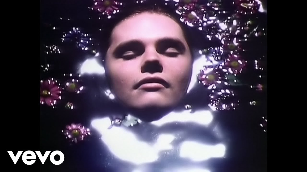 The Smashing Pumpkins - Siva (Official Music Video) - YouTube