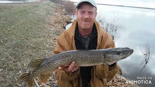 Fishing Usinneskaw Lake (Stoney Lake)