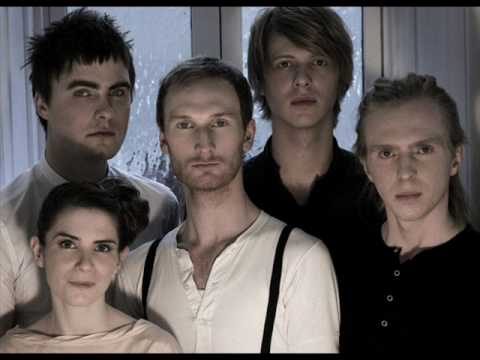 The Late Parade - Snowdrop