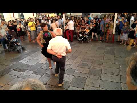 TARANTA PIZZICA SALENTO  GALATINA HAPPY