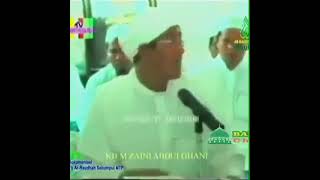 Download lagu The Secret Behind the Qasidah Khobbiri and Ya Sayyidas - Abah Guru Sekumpul mp3