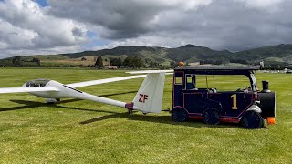 First Time Flying ASH25 with World Record Holder Terry Delore - New Zealand