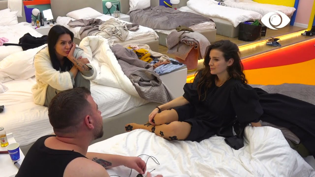 Dua të largohem/ Efi bisedon me banorët