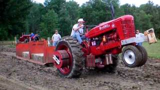 preview picture of video 'Tractor Pulling in Granby, MA., 2010'