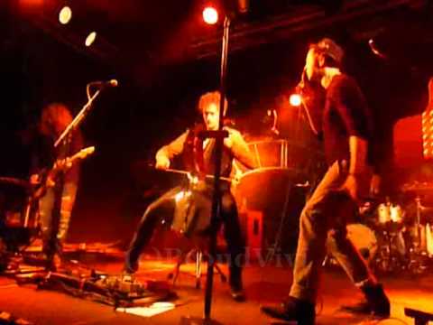 "Made for you" by OneRepublic, live in Luxemburg (04.21.2011)