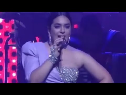 Angela Leiva, en vivo Teatro Opera 2021. Llamadas extrañas/Amiga traidora.