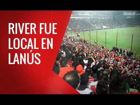 "Los hinchas de River deliraron en la fortaleza" Barra: Los Borrachos del Tablón • Club: River Plate • País: Argentina