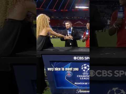 Kate Scott respects Khabib’s culture ❤️