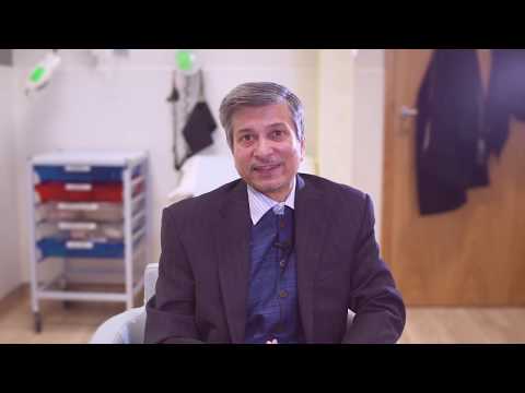 What is a urinary reflux and how is it managed?