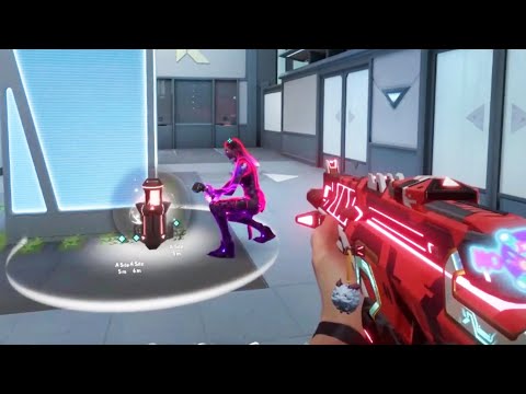 Using Astra's ult to teleport behind the enemy 🤯