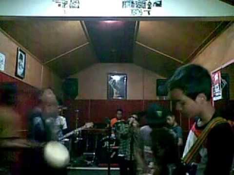 Squad Rasta - Pasir Putih (Cover Coffee Reggae Stone)