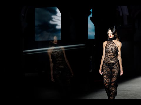 CHERRY MASSIA  | Barcelona Fashion Show 32nd Edition