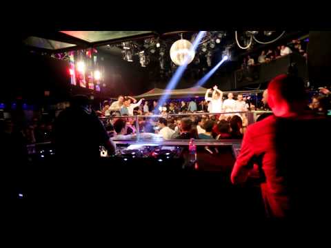 [HD] Queen Club Paris - 02/03/2013 #2